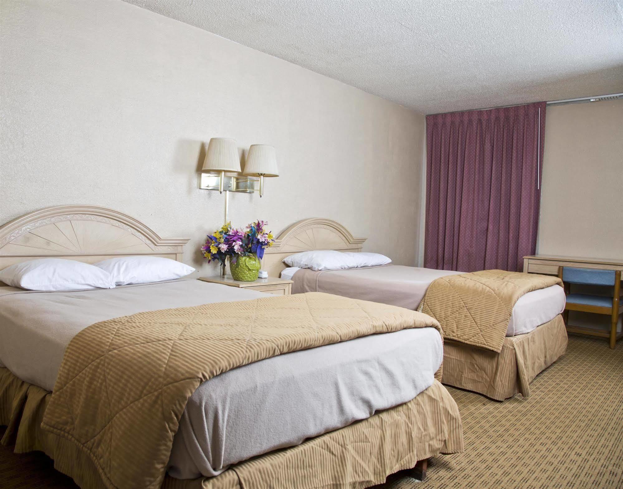 Budget Inn - Palatka Zewnętrze zdjęcie